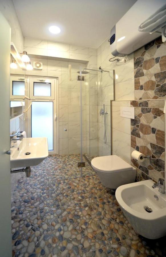 Konak Rooms L Skanderbeg Square Tirana Zewnętrze zdjęcie